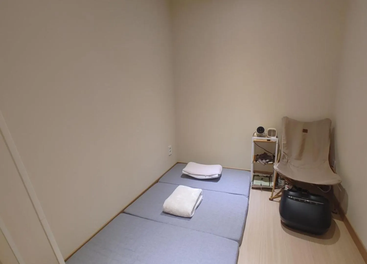 Myeongdong Hostel Zamshh - Female Only Seoul
